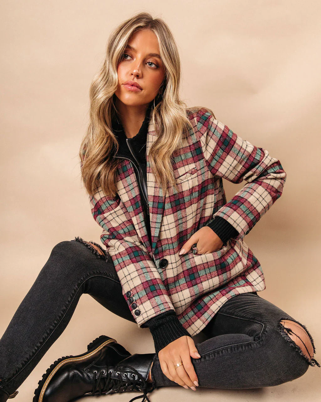 Good Tidings Pocketed Plaid Blazer